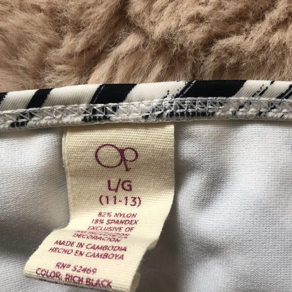 OP black and white striped bikini top bottom - Image 5