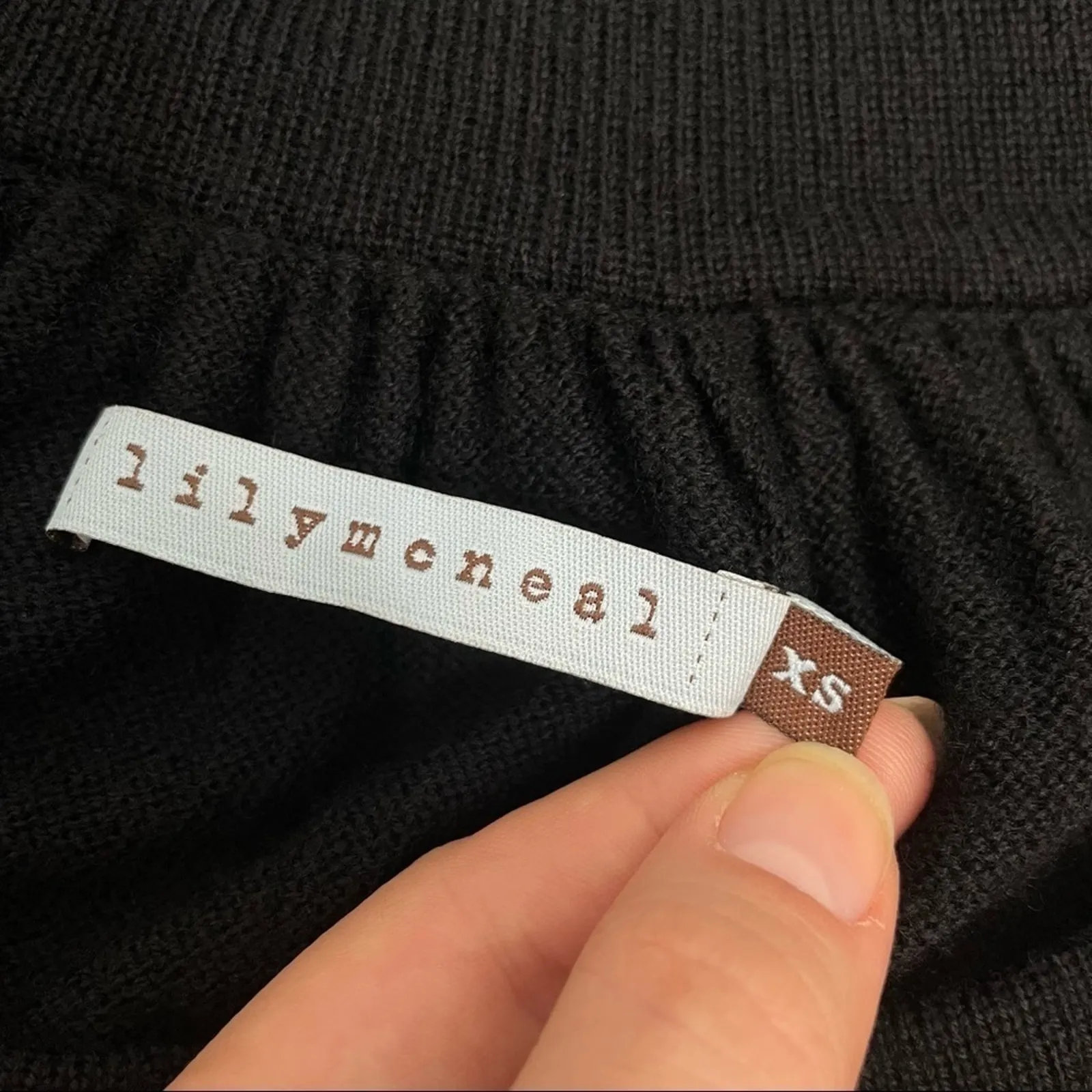 LILY MCNEAL Sweater Dress Womens XS Black Wool Warm Witchy Gothic LBD Minimalist - Image 5