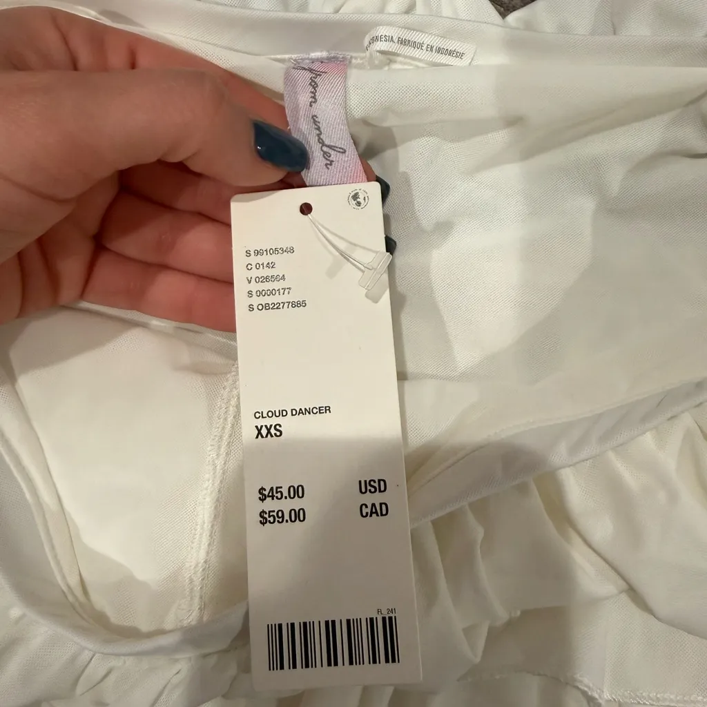 Urban Outfitters White Ruffled Mini Skirt - Image 2