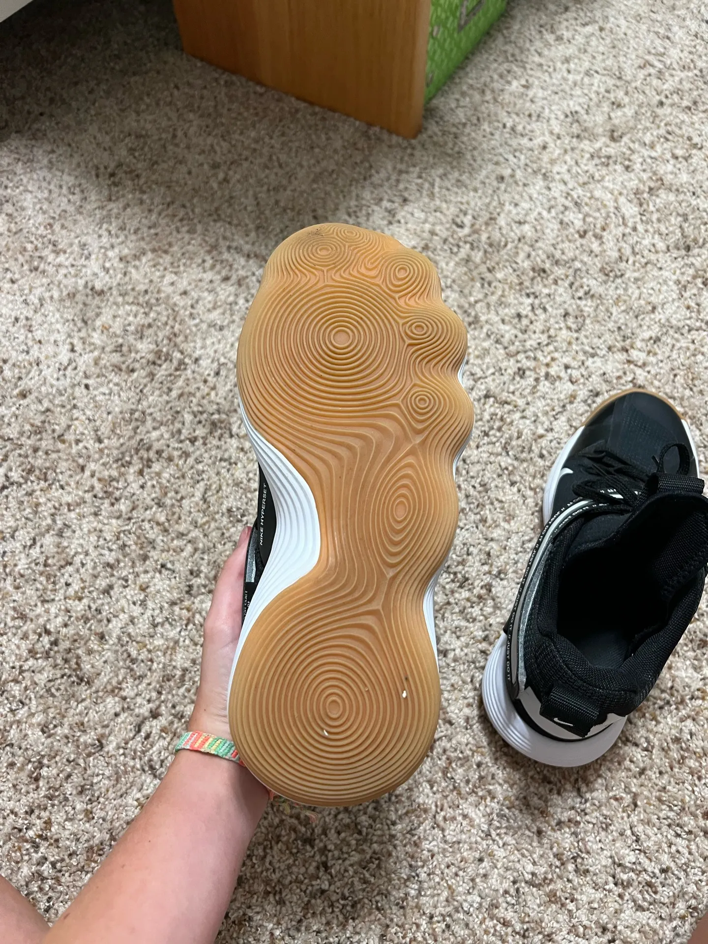 black nike volleyball shoes Size 8.5 - Image 4