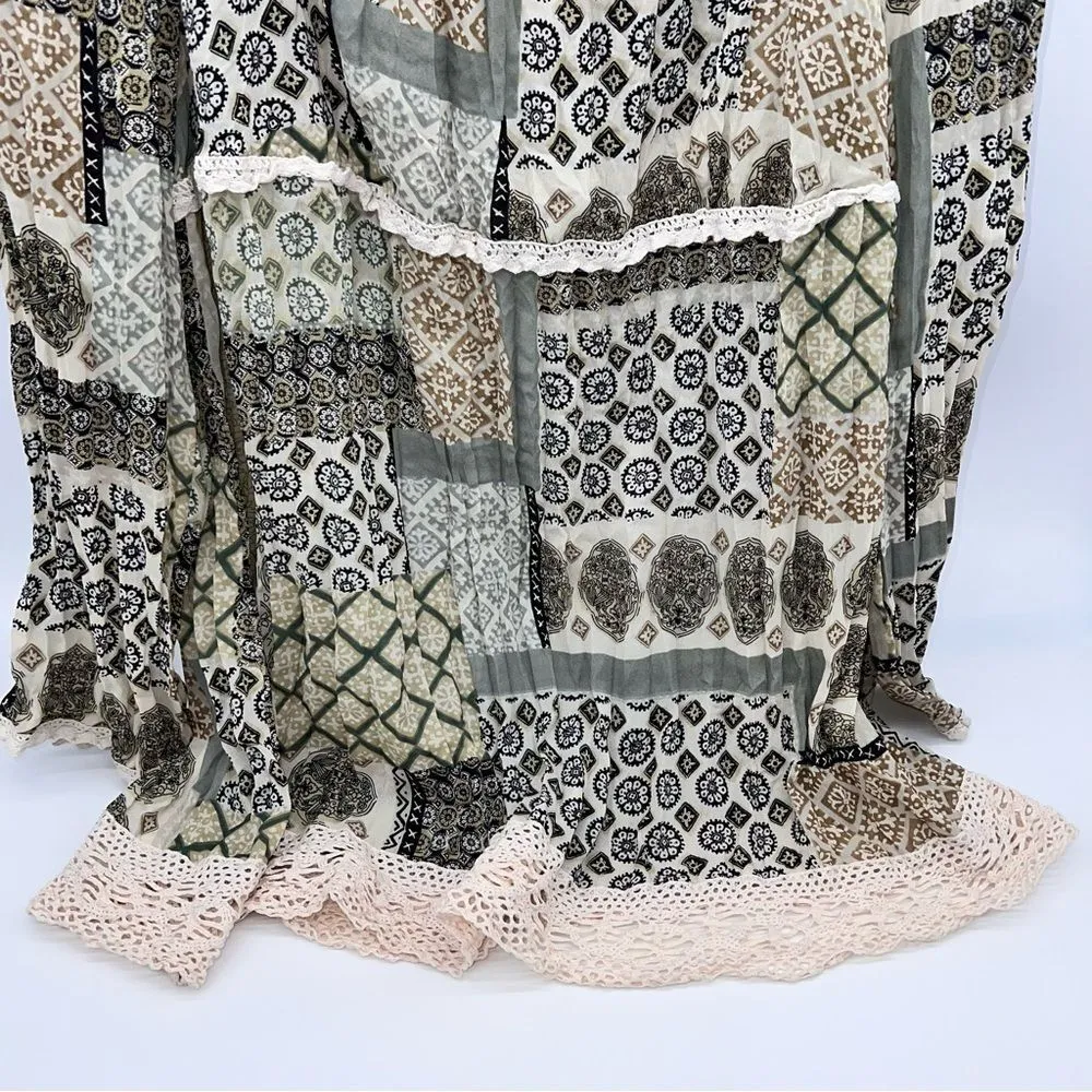 Venezia Tunic Styled Blouse w/Cotton Lace Accent on Hem/Neck/Sleeve/Waist - Image 3