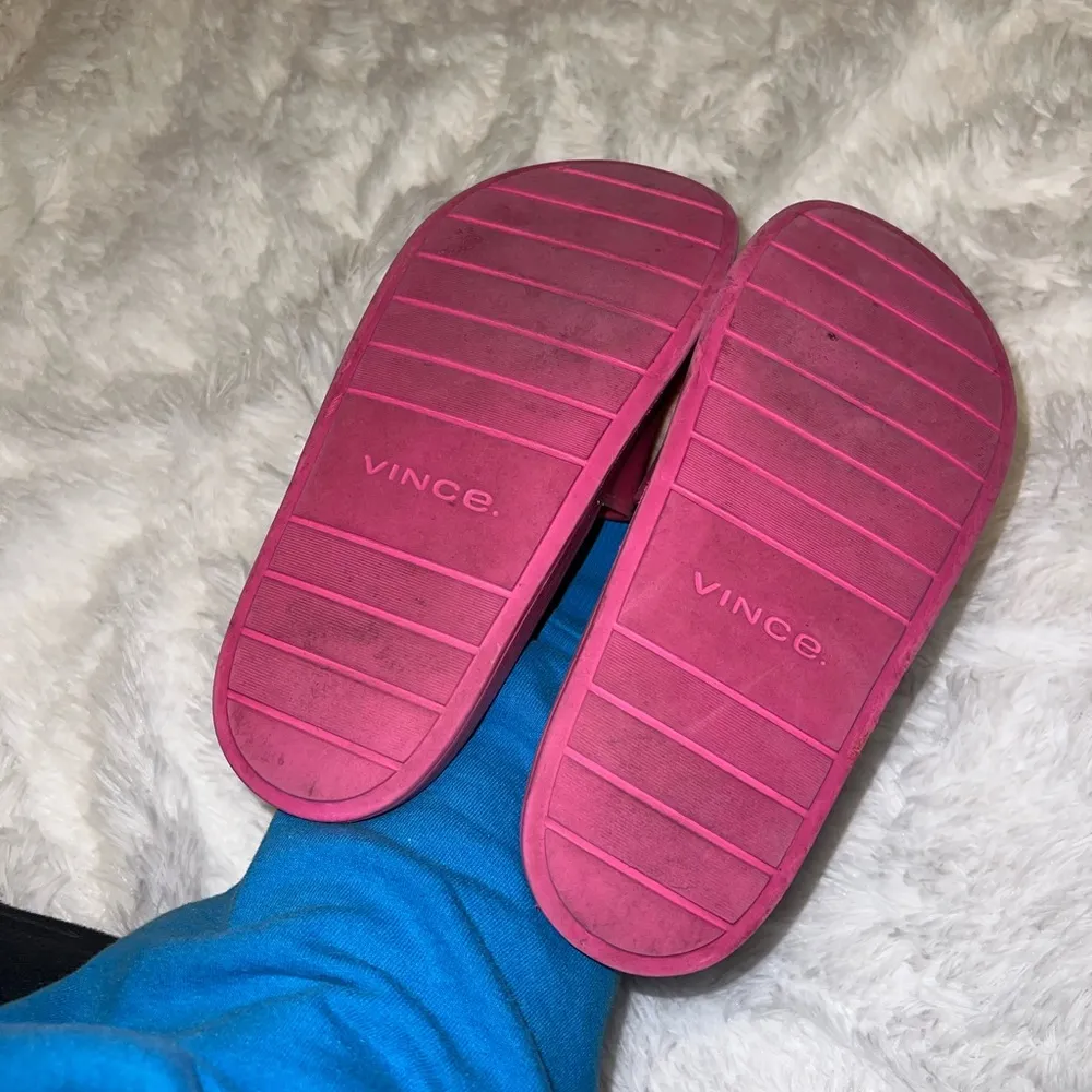 Vince Bright Pink Slide Sandals Slip On Summer Shoe size 6 / 36 - Image 2