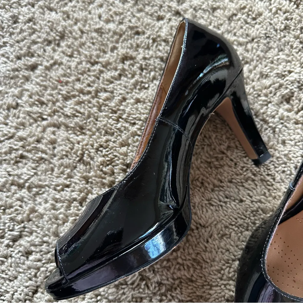 Clarks Artisan Black Peep-Toe Heels size 7.5 - Image 10