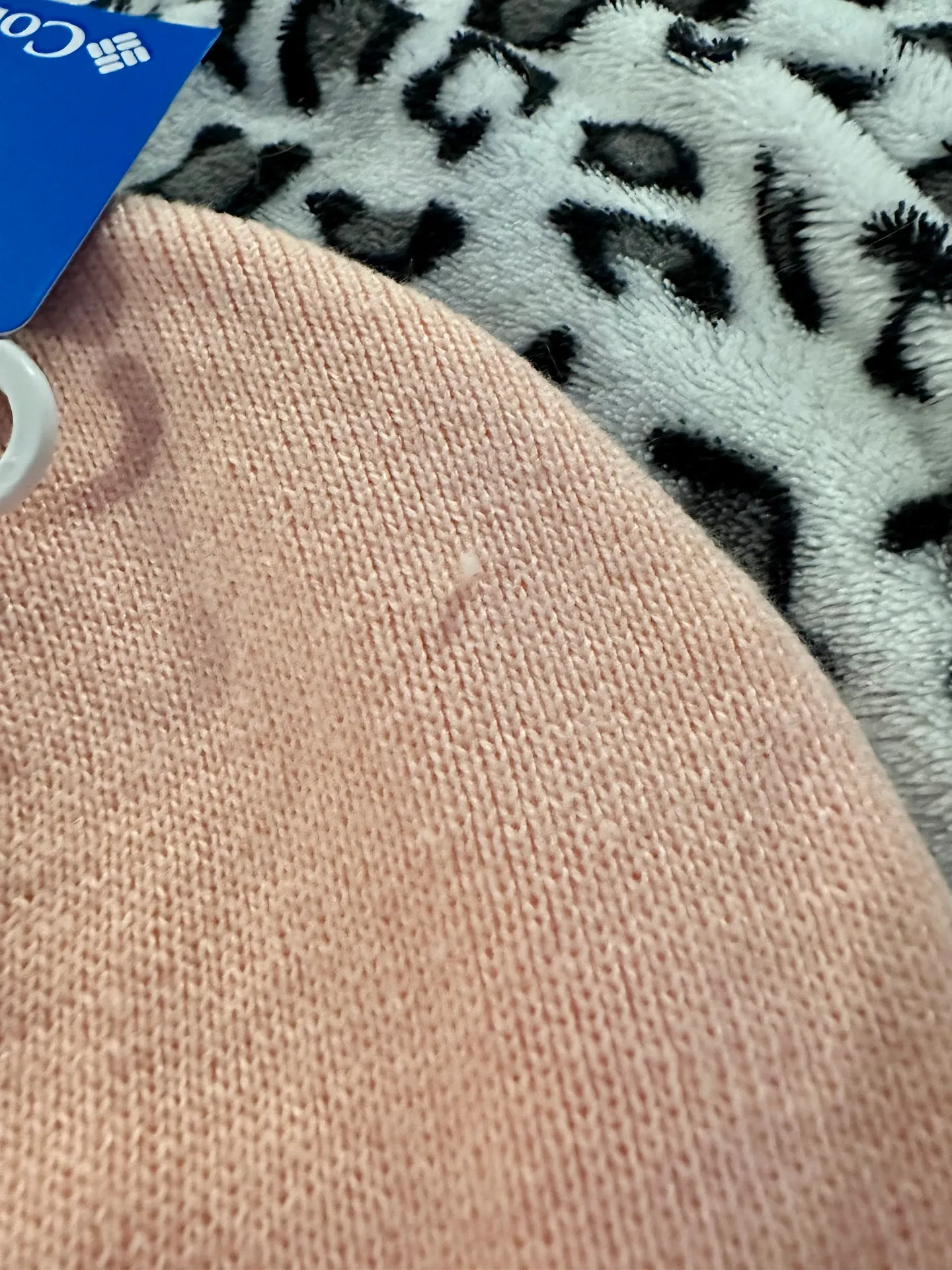 NWT  City Trek Heavyweight Beanie - Image 4