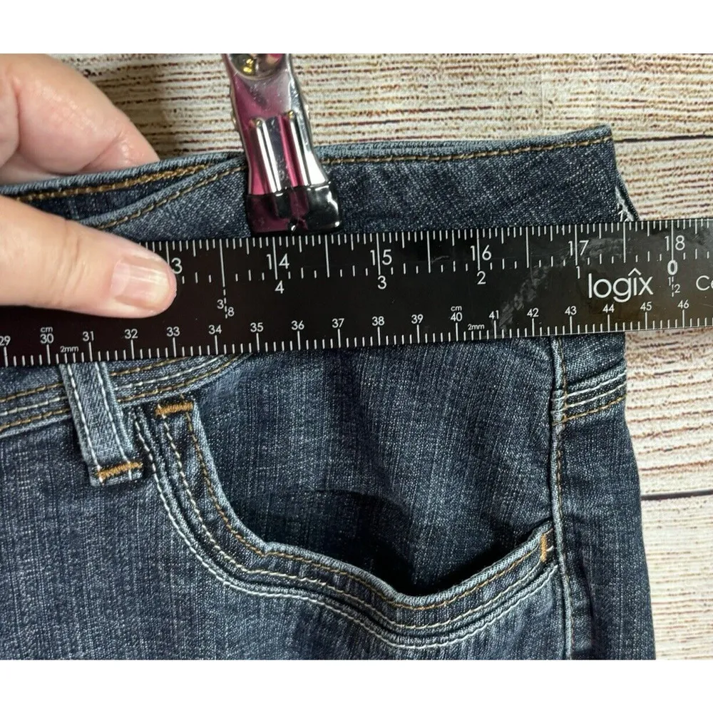 Riders By Lee Jeans Women's Size 14P Blue Cotton Blend Flared 26 1/2 inseam - Image 7