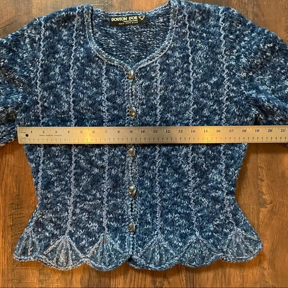 Handknit sweater in a superior quality wool blend yarn Size undefined - Image 11