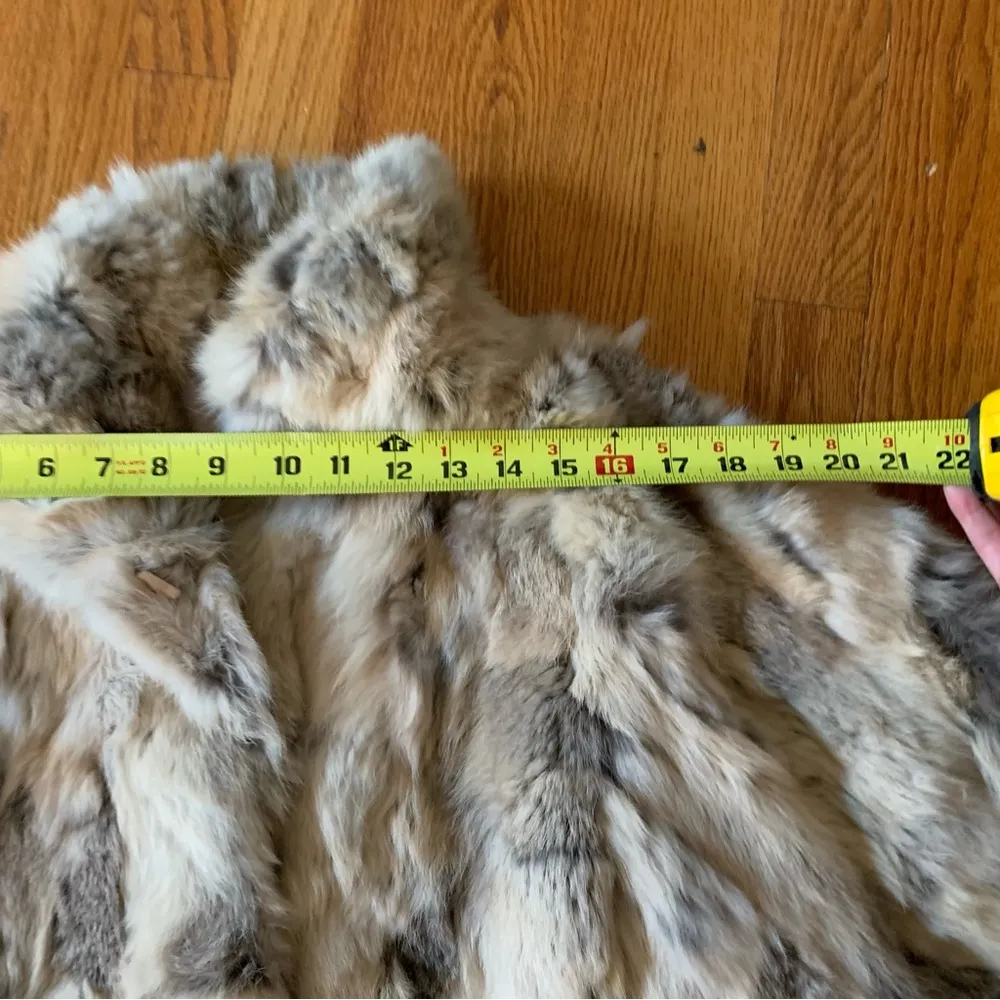 Lord And Taylor 100% Genuine Rabbit Fur Stole Cape Shawl Satin Lined Mob Wife Tan Size undefined - Image 10