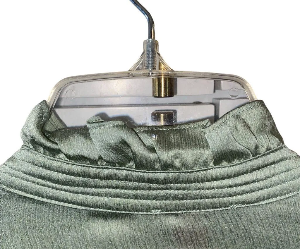 Vince Camuto Light sage Green Ruffle mock neck Button Down long sleeve Blouse - Image 5