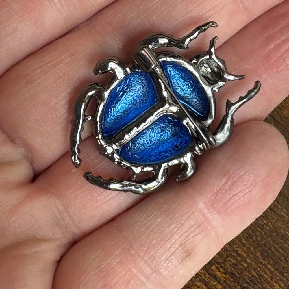 Unique Rhinestone Blue & Green Beetle Brooch - Image 5