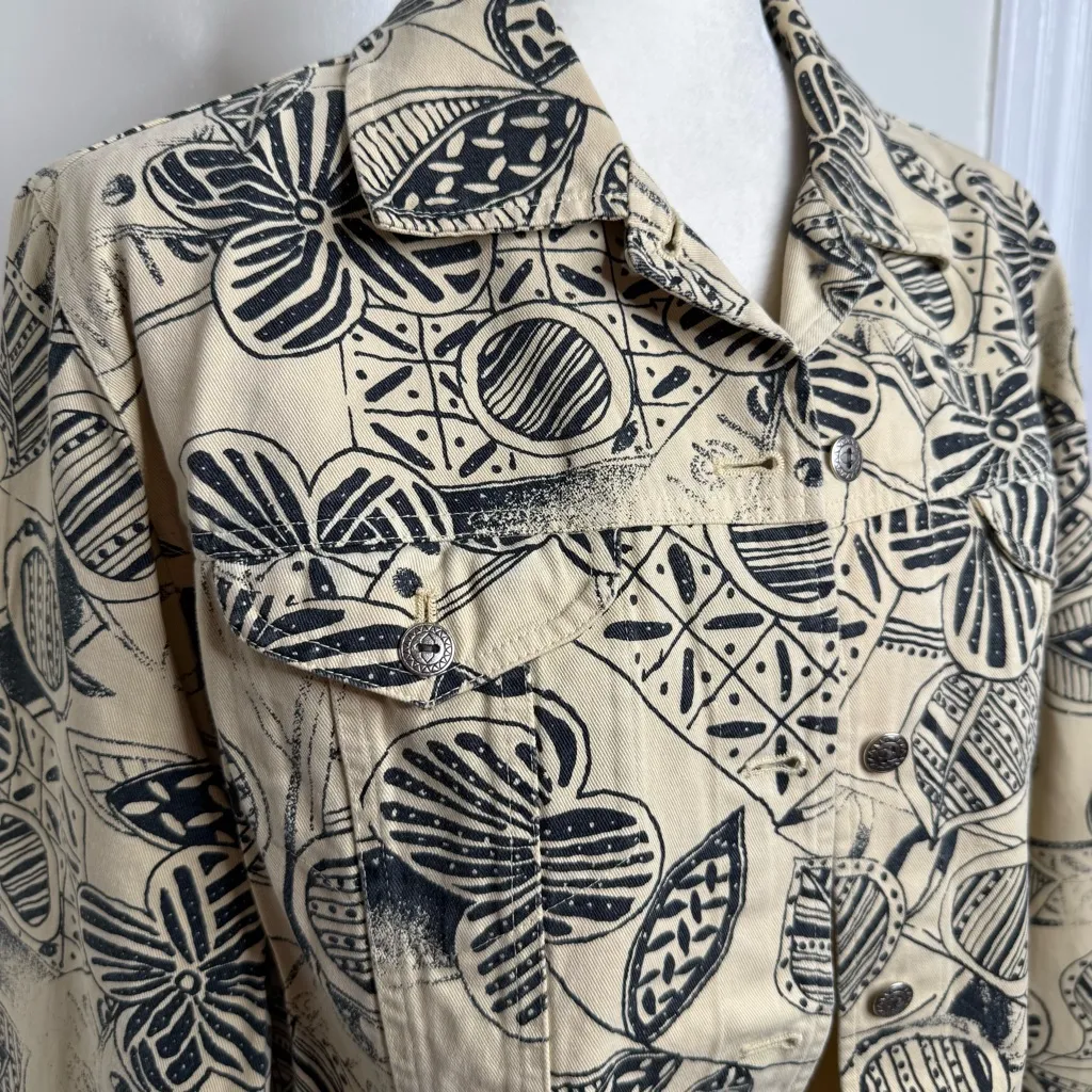 Chico’s Abstract Art to Wear Batik Style Jacket Size 1 Chico (med 8) Cream Black - Image 2