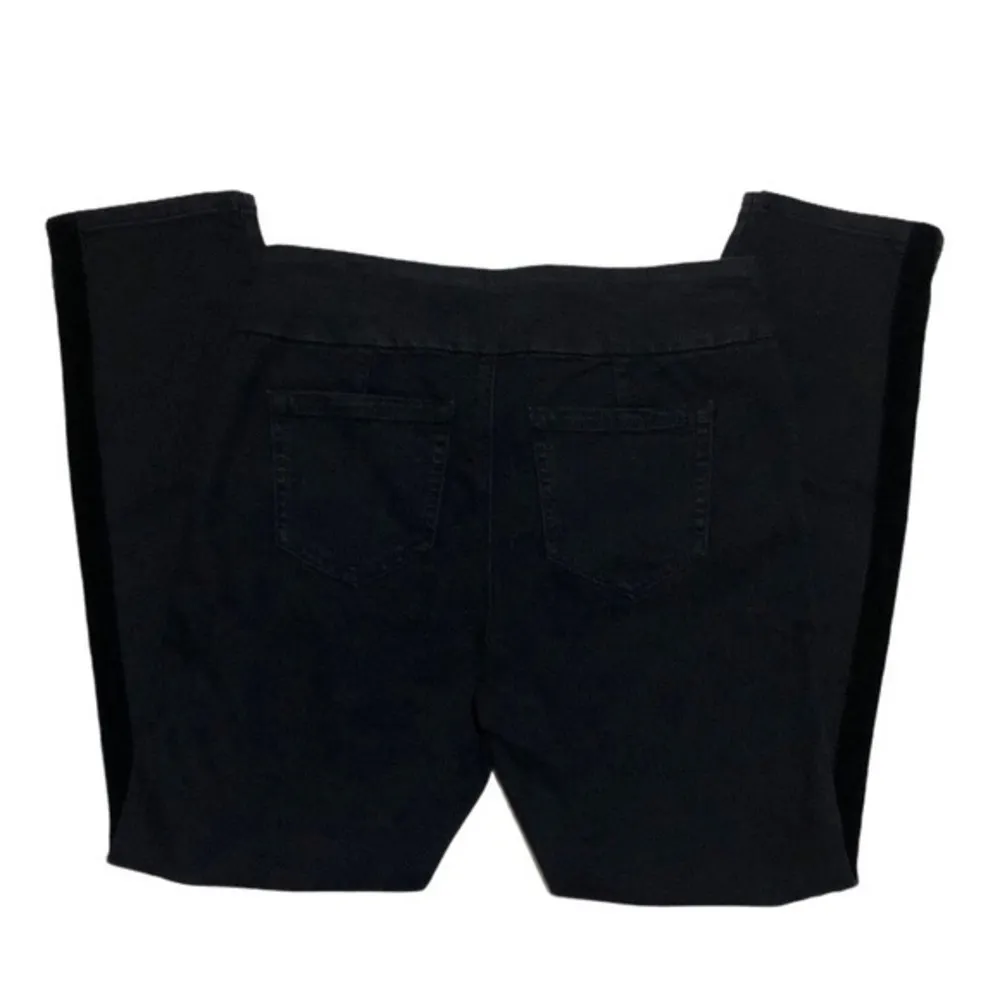 NWOT  Velvet Stripe Pull-On Pants New - Image 3