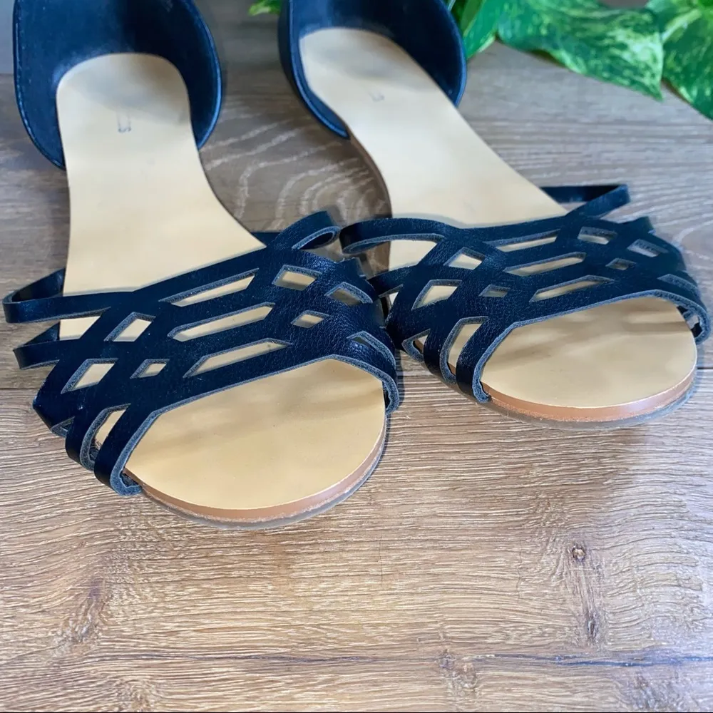 Express Flat sandal - Image 4