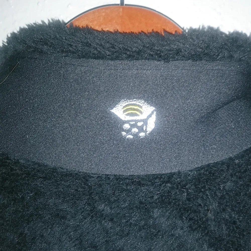 Mountain Hardwear M Teddy Bear Furry Zip Front Lightweight Jacket - Image 3