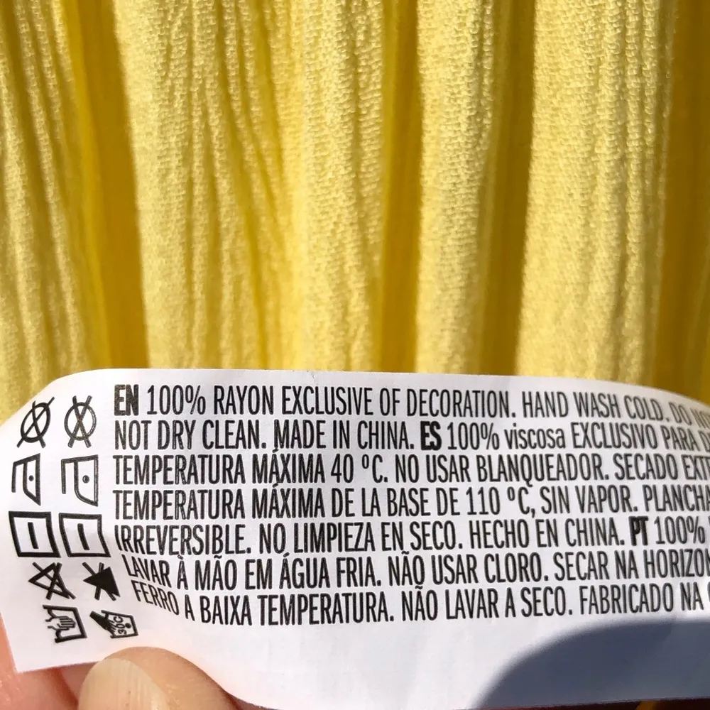 Yellow Strappy Sundress Small with tassels and Straw purse - Image 8