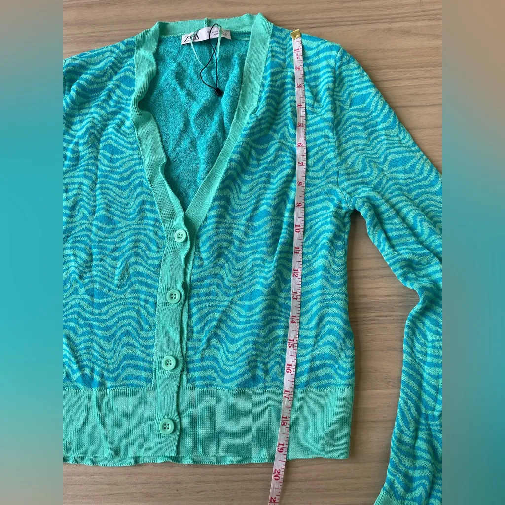 Zara Teal Wave Pattern Cardigan - Image 4