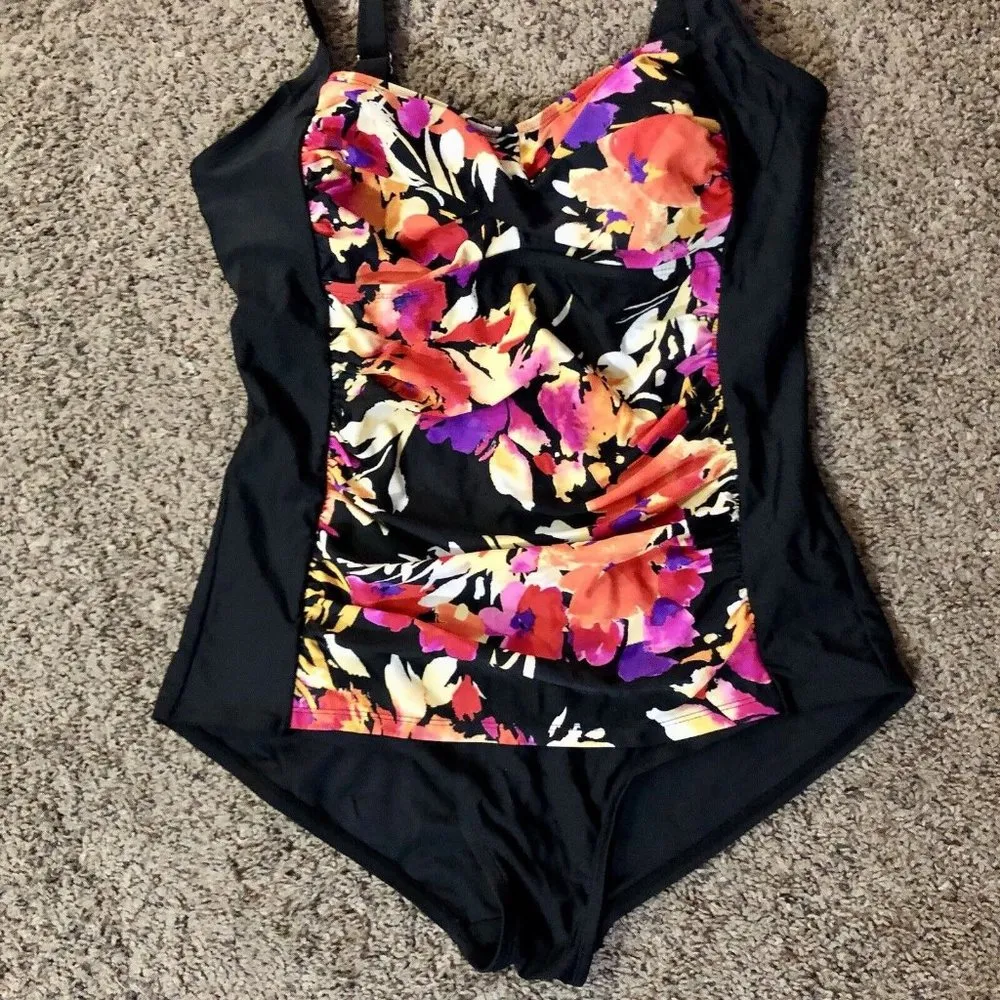 Tropical Escape Swimsuit Womens 12 Used Floral One Piece - Image 12