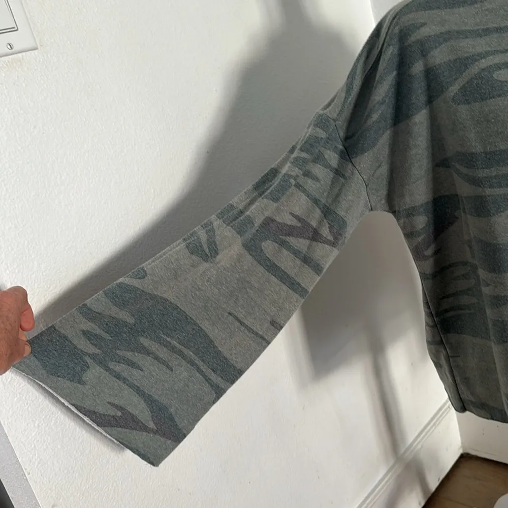 Z Supply Loft Camo Pullover Top Pullover hoodie, Pullover, Casual style - Image 6