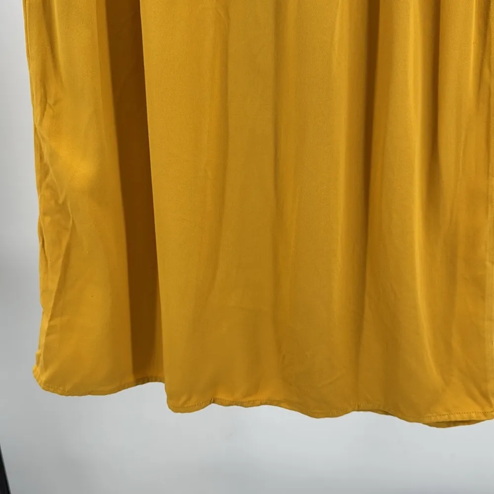 One Clothing Los Angeles mustard short sleeve button front shift dress casual M - Image 5