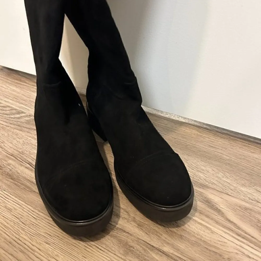 Stuart Weitzman Henley Suede Knee-High Boot Size 8.5 BRAND NEW - Image 6