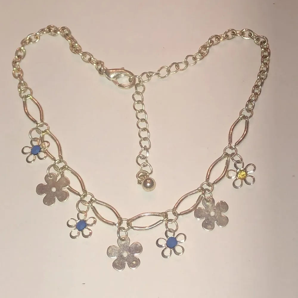 Lot of 3 Ankle Bracelets Shell Silver Tone Boho Floral Anklets - Image 6