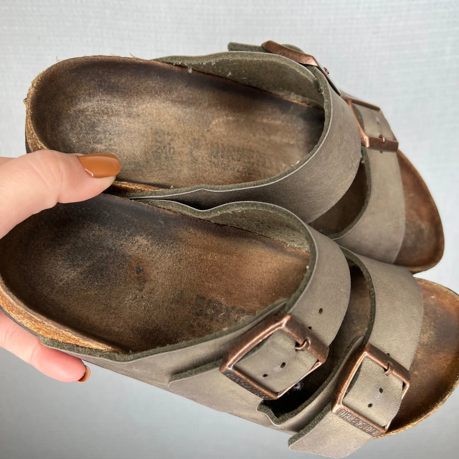 Birkenstock Arizona 37 Taupe Leather Double Strap Cork Footbed Sandals Women's - Image 2