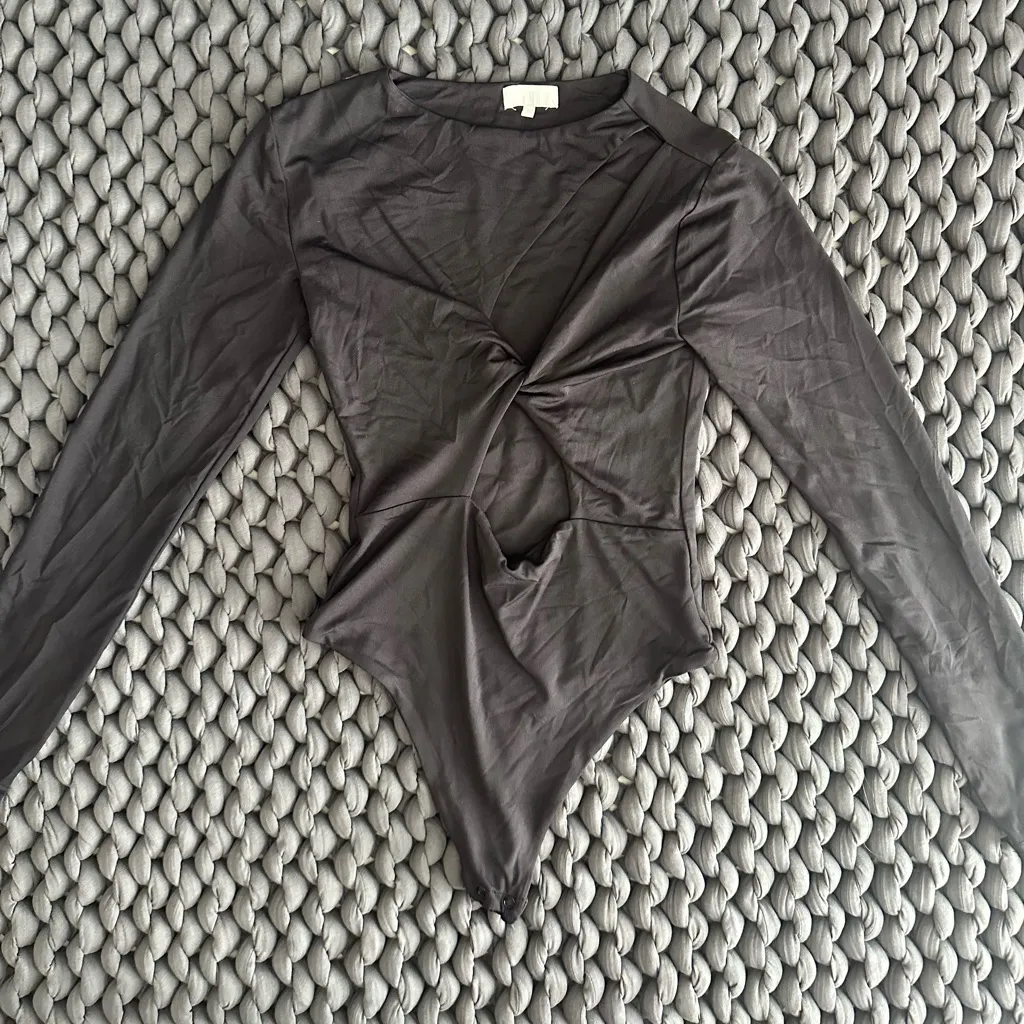 Meshki Nadine Twist Front Cut Out Bodysuit - Image 3