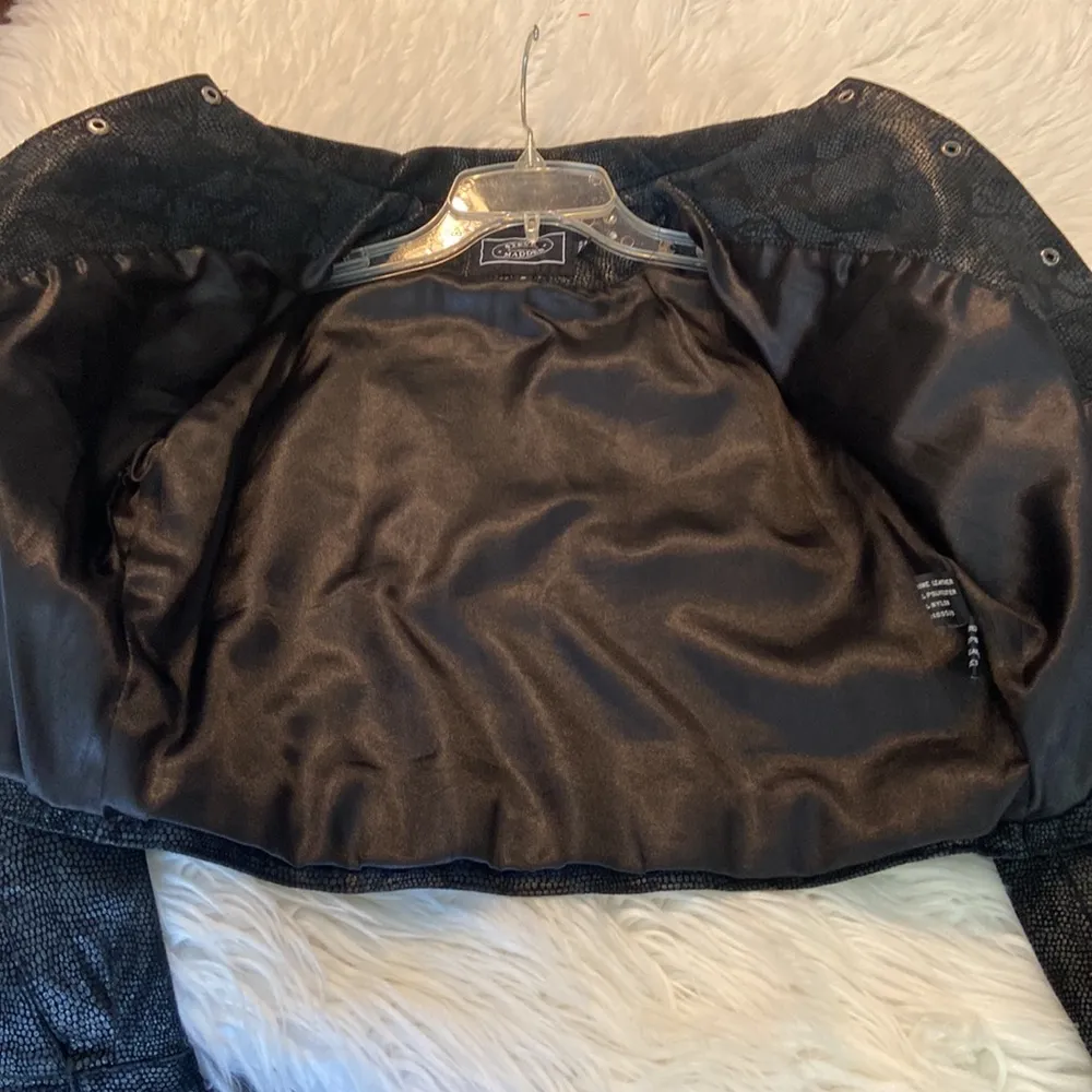 Steve Madden Genuine Leather Jacket size S excellent condition - Image 10