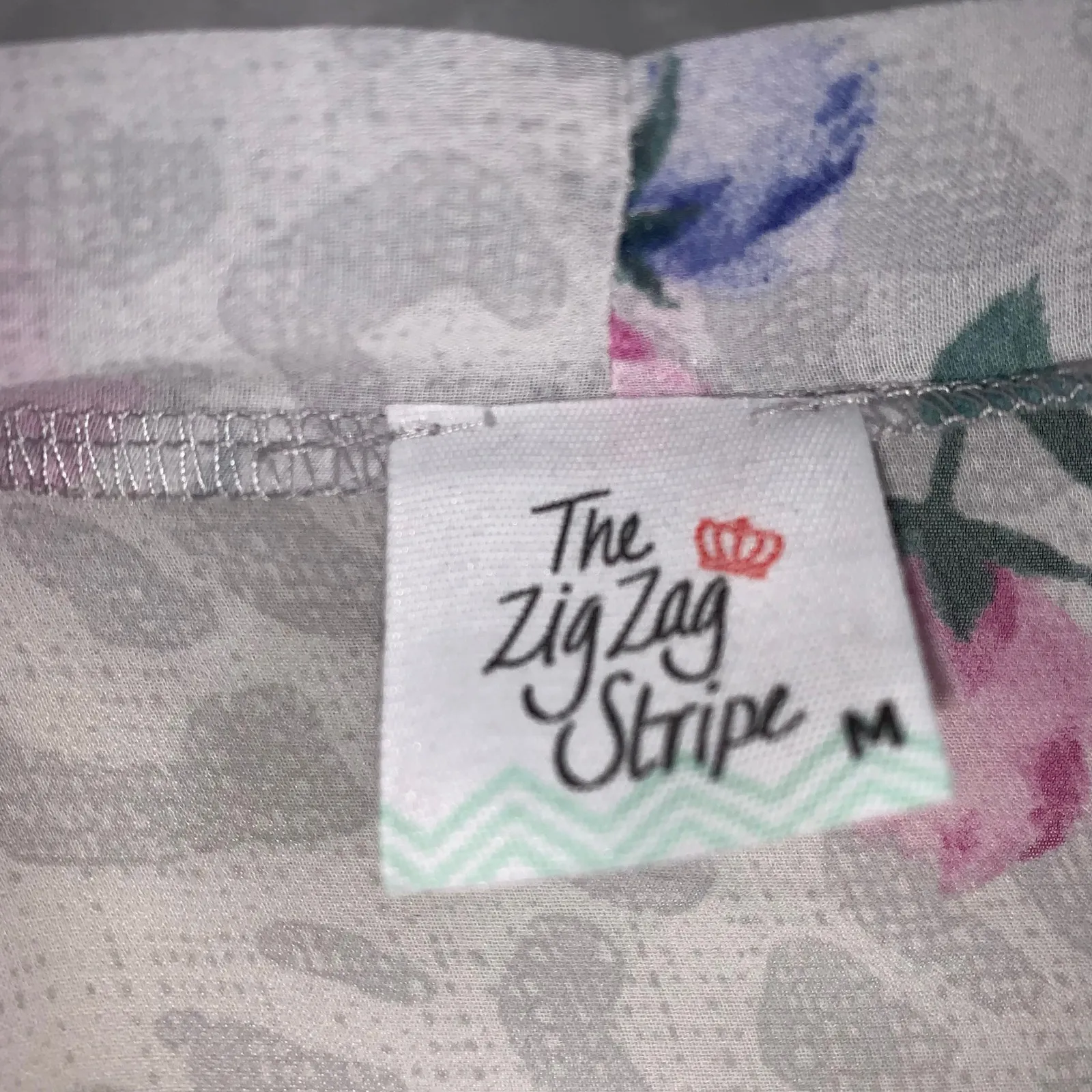 The Zig Zag Stripe Women's Long Open Cardigan Size M Sheer Floral White Size M - Image 2