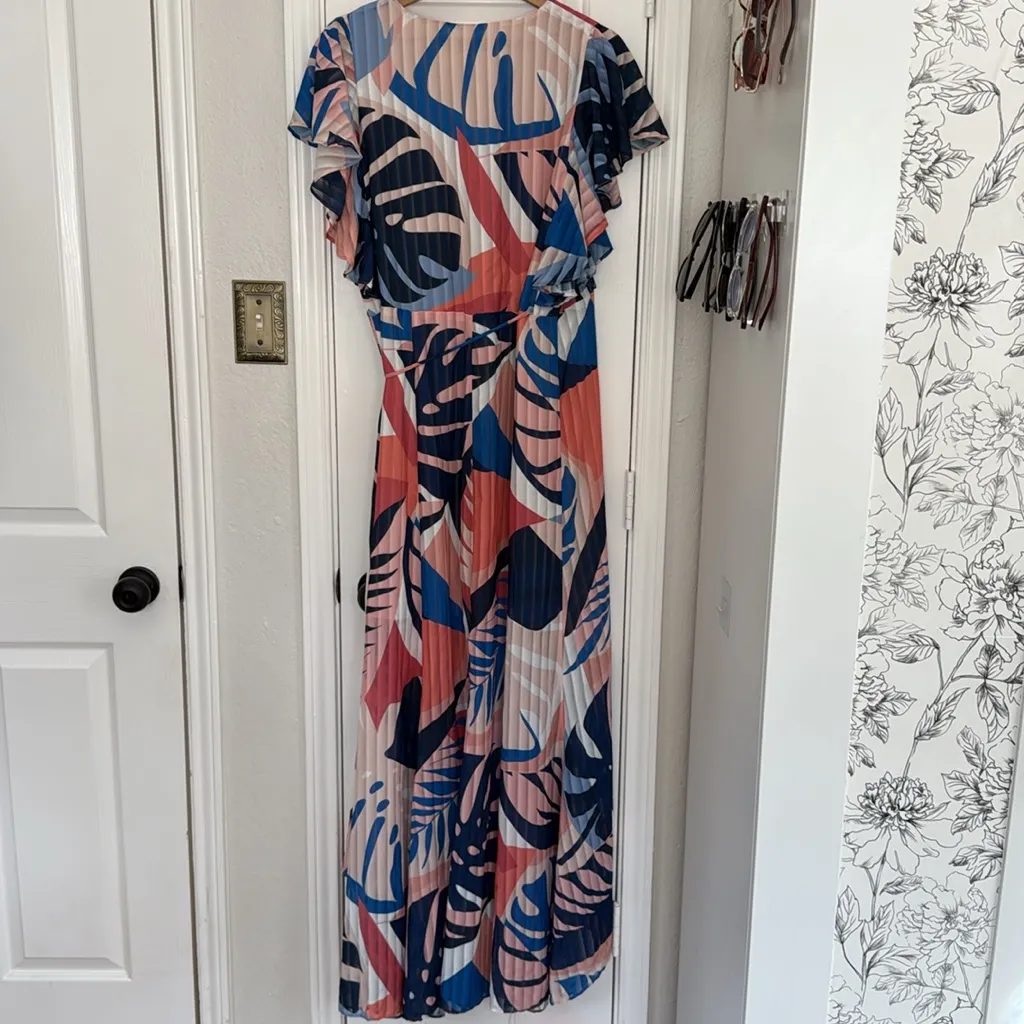 HUTCH Anthropologie tropical leaf print maxi wrap dress - Image 7