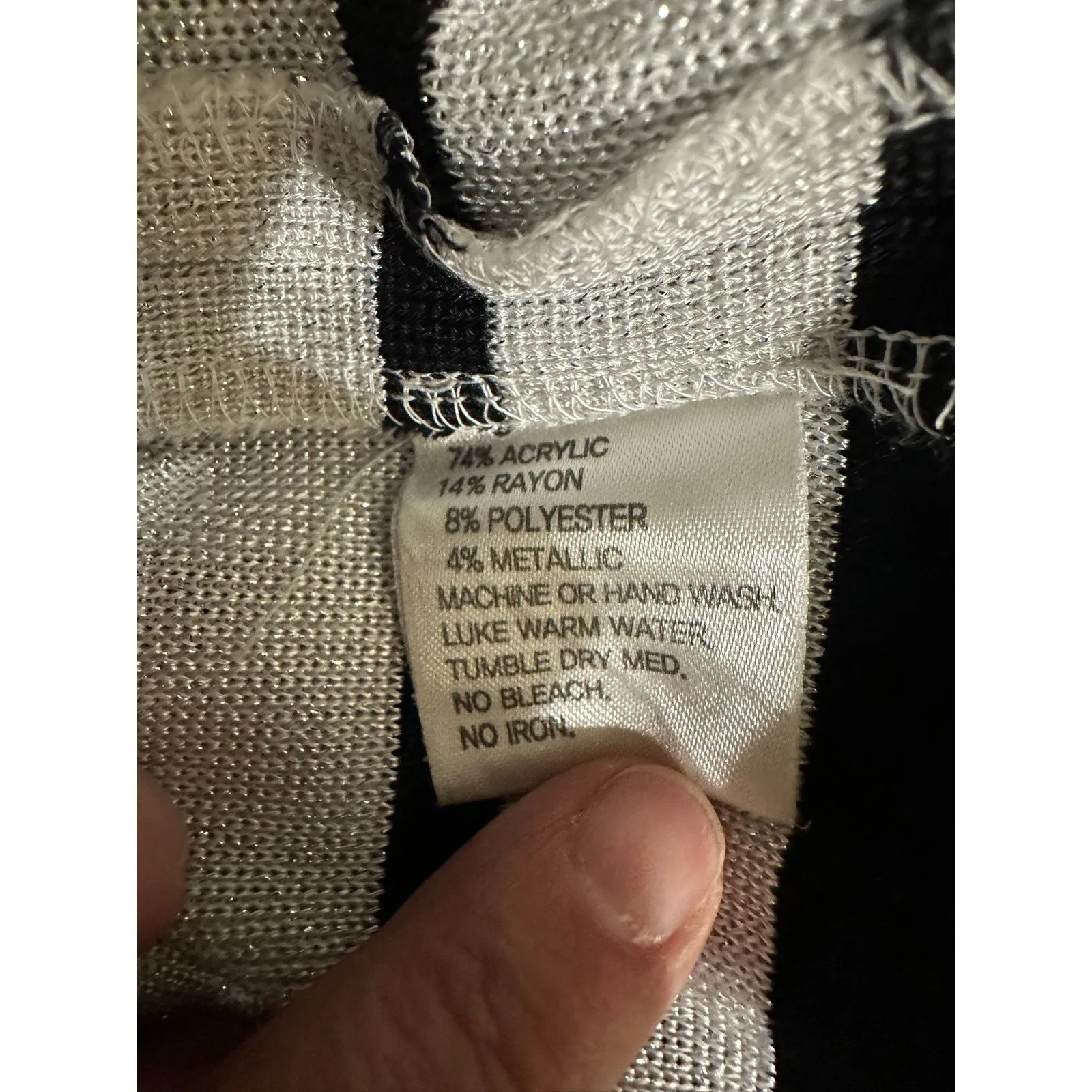 Misook Blazer Metallic Silver Pink Round Neck Hidden Button Long Sleeve - Image 4