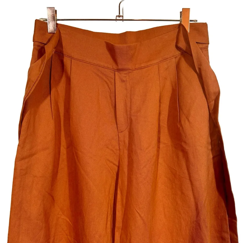 Amour Vert Frankie Cropped Wide Leg Cotton Linen Pants in Terracotta - Image 4