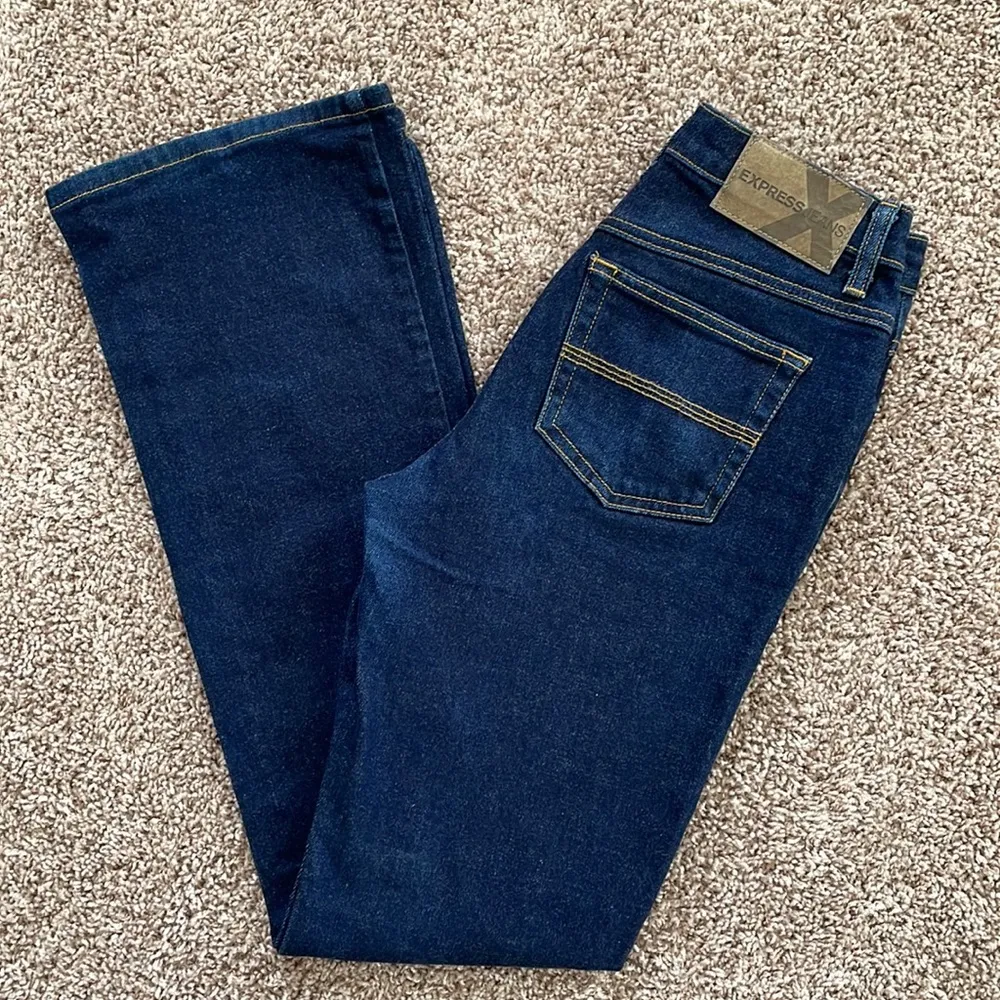 Jeans | low rise flare size 4 long - Image 11