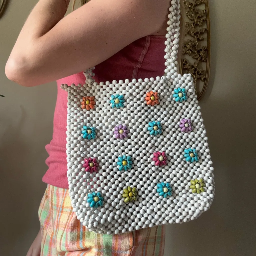 American Eagle Beaded Daisy Bag - Image 6