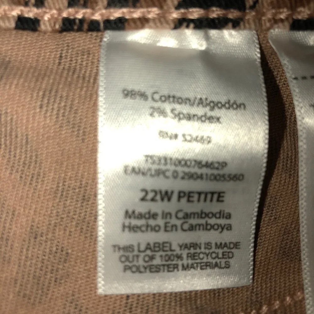 TERRA & SKY Womens Straight Leg Jean Size 22W Petite Animal Print Med Weight New - Image 6