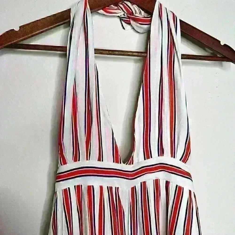 Urban Outfitters Raven striped Plunging Halter Style cropped Jumpsuit sz‎ S - Image 7