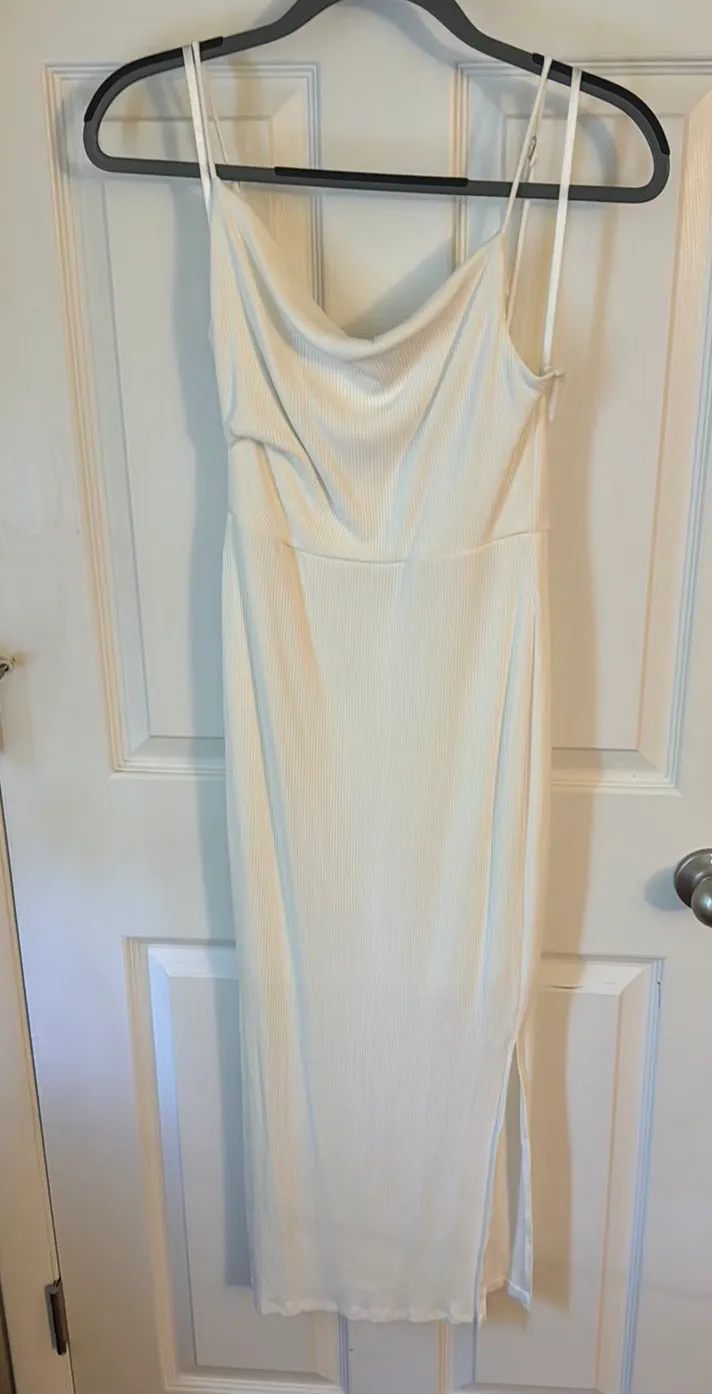 White Dress - Image 4