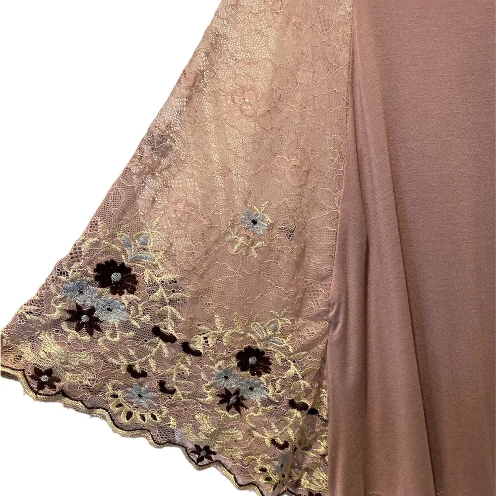 Blue heaven lace top size S Purple - Image 2