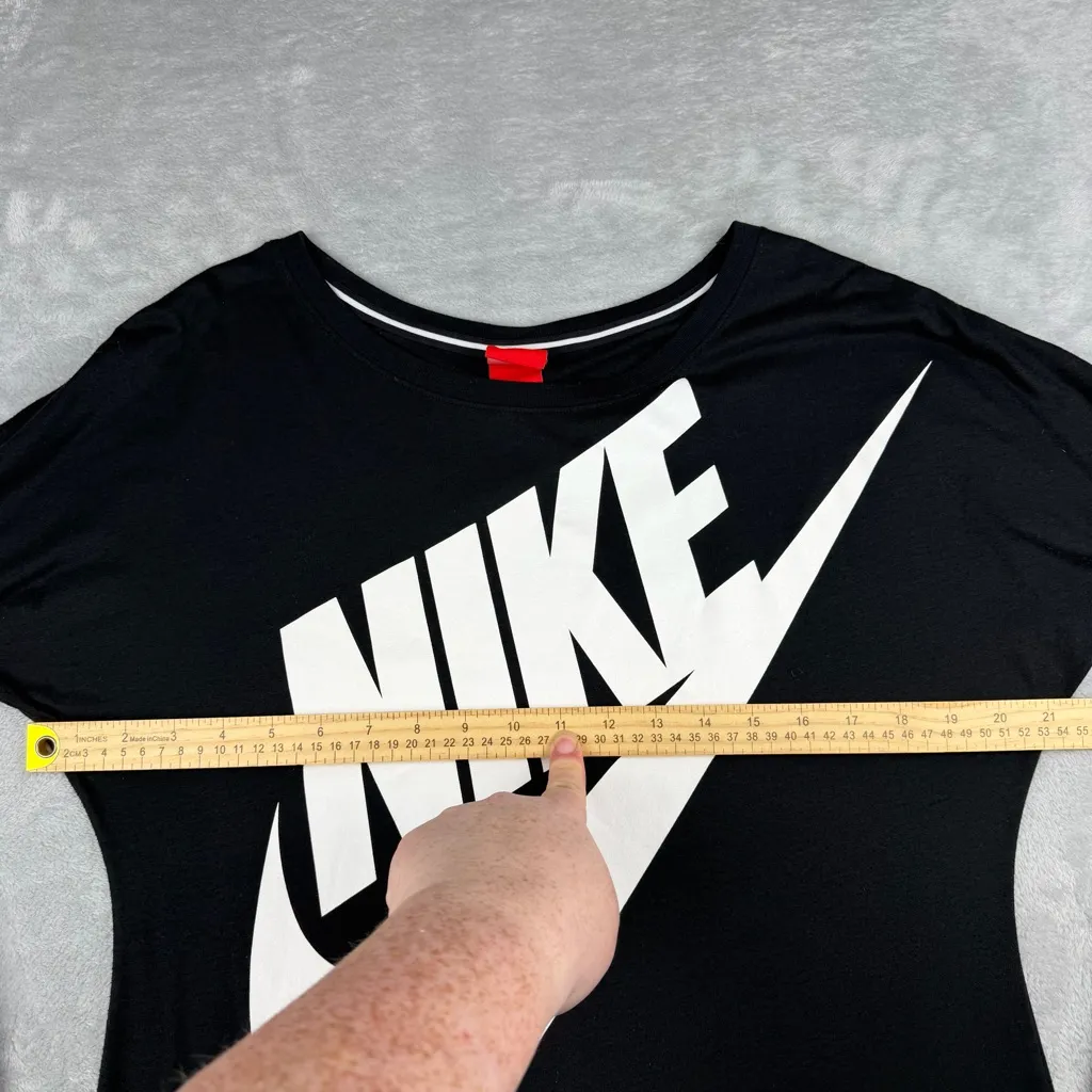 Nike Women’s Long Sleeve Signal Top T-Shirt Black White Size L Large - Image 5