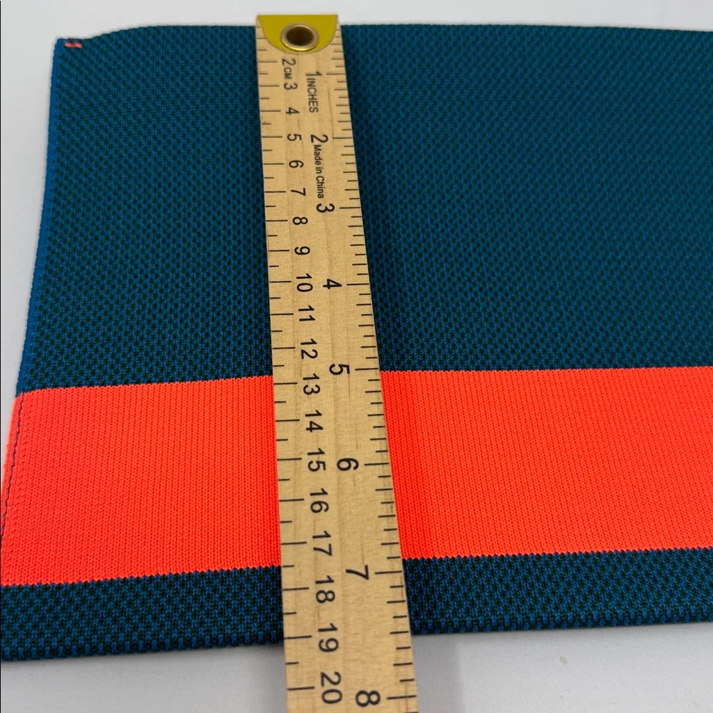 Rothy's Rothy’s Essential Pouch in teal NWOT - Image 4