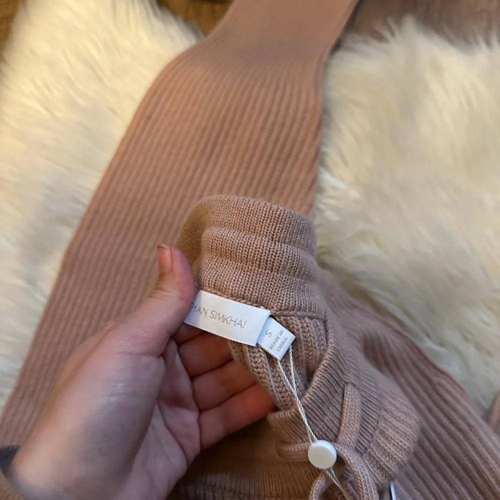 JONATHAN SIMKHAI Nina Cashmere Jogger In Dusk Pink - Image 5