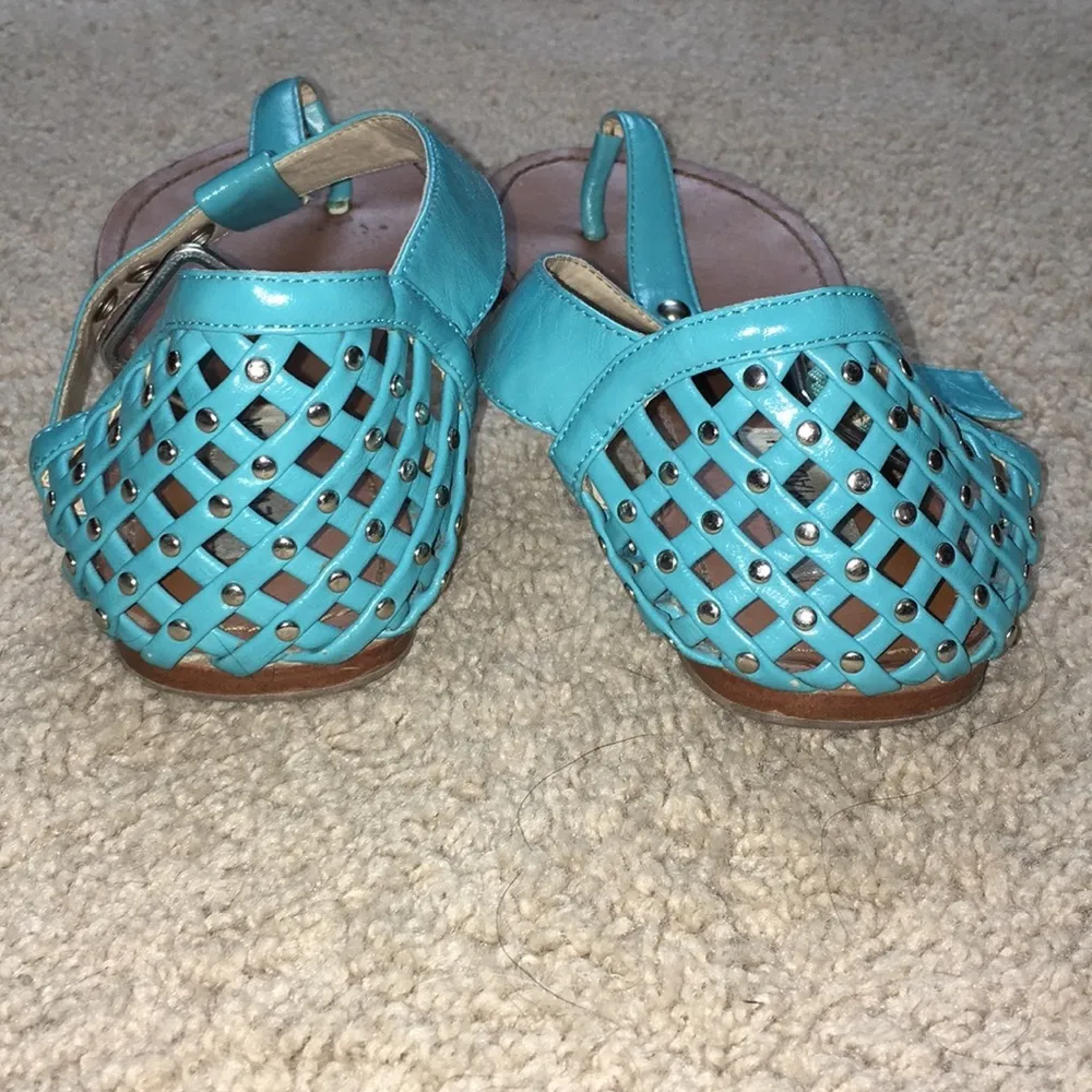 🛍 Steve Madden bright blue sandals size 7 - Image 2