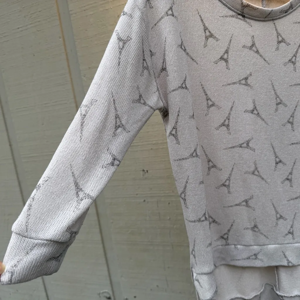 Rebellious One White Knit Hi-Lo Eiffel Tower Sweater 3/4 sleeve size medium - Image 5