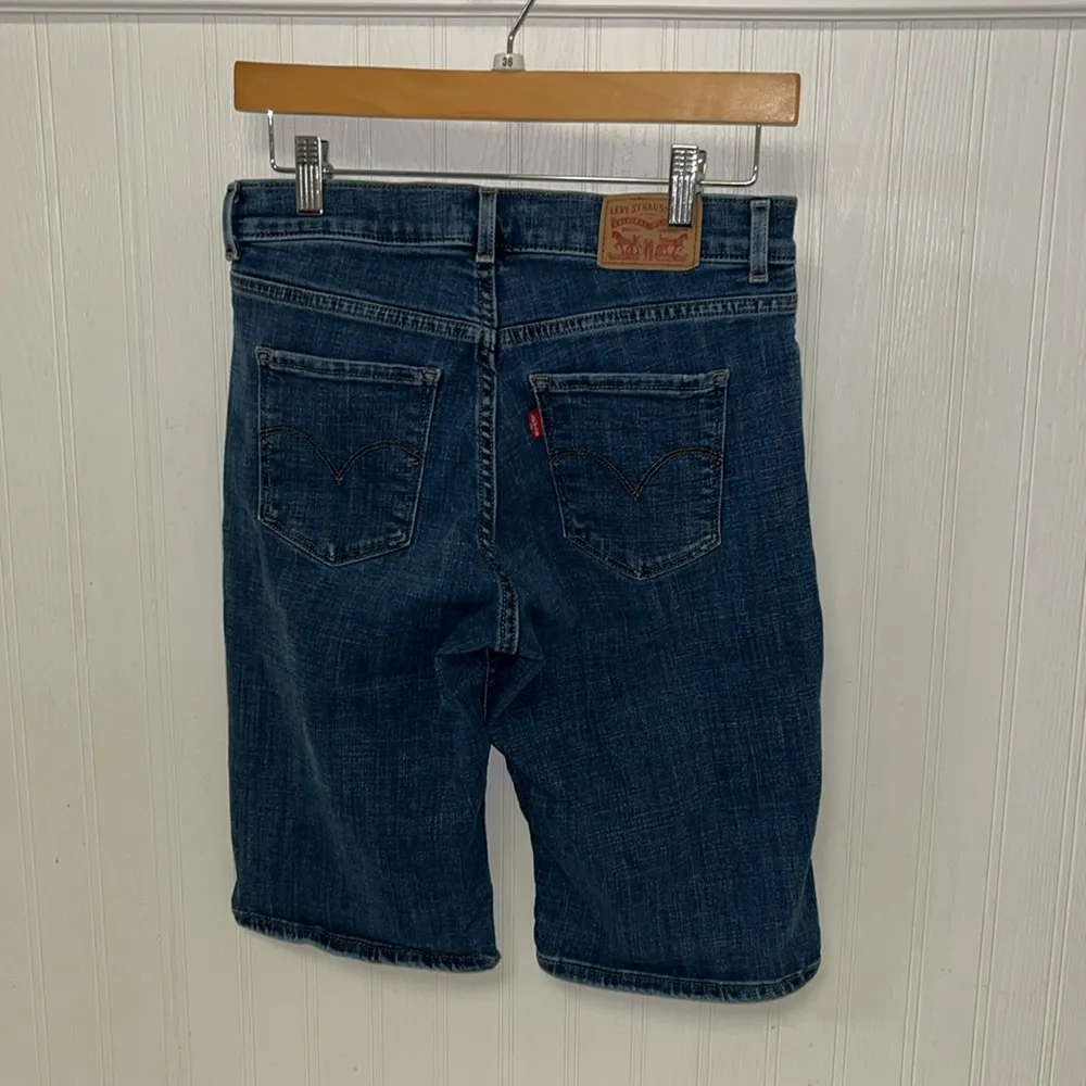 Levi’s classic Bermuda shorts blue wash - Image 3