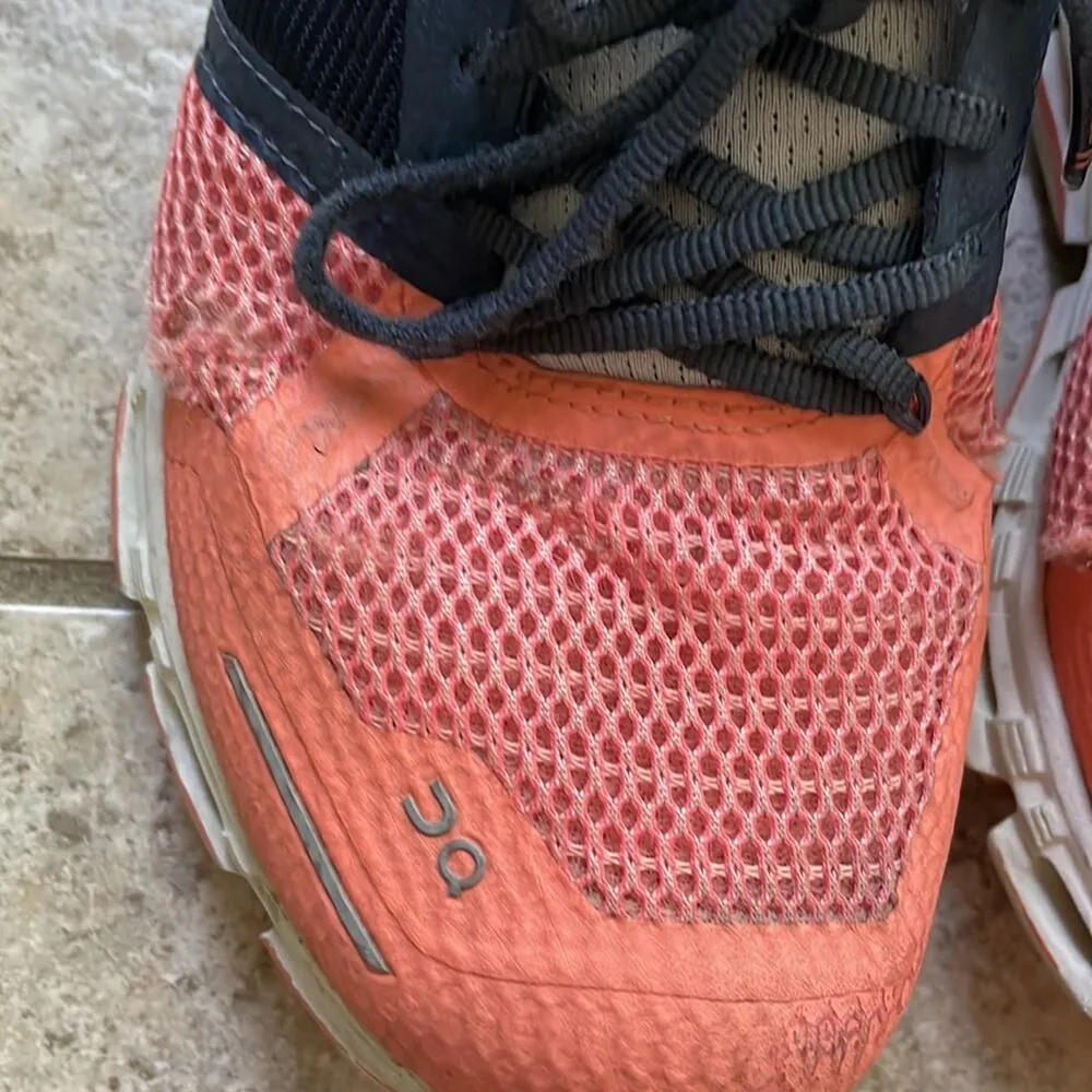 On Running Cloudflyer In Salmon Size 6 - Image 16