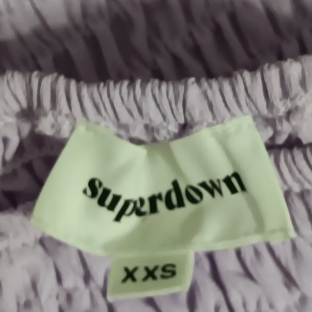 superdown Tanya Smocked Top Size XXS - Image 8