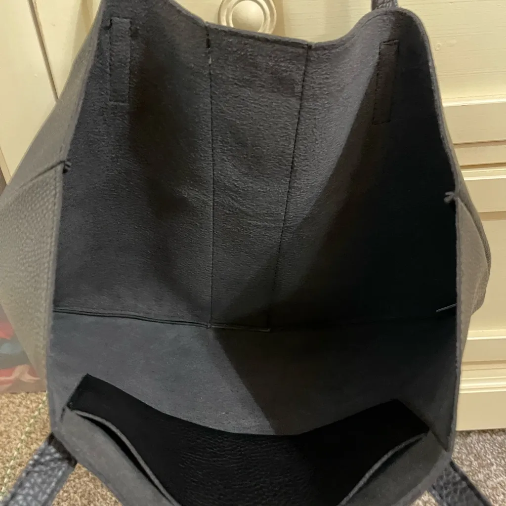 Vince‎ Camuto Tote Bag - Image 3