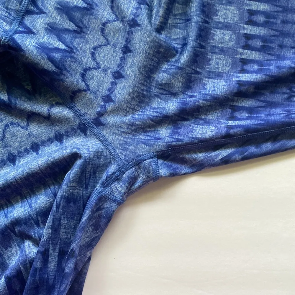 90 Degree by Reflex blue dye print ankle athletic leggings, size XL - Image 6