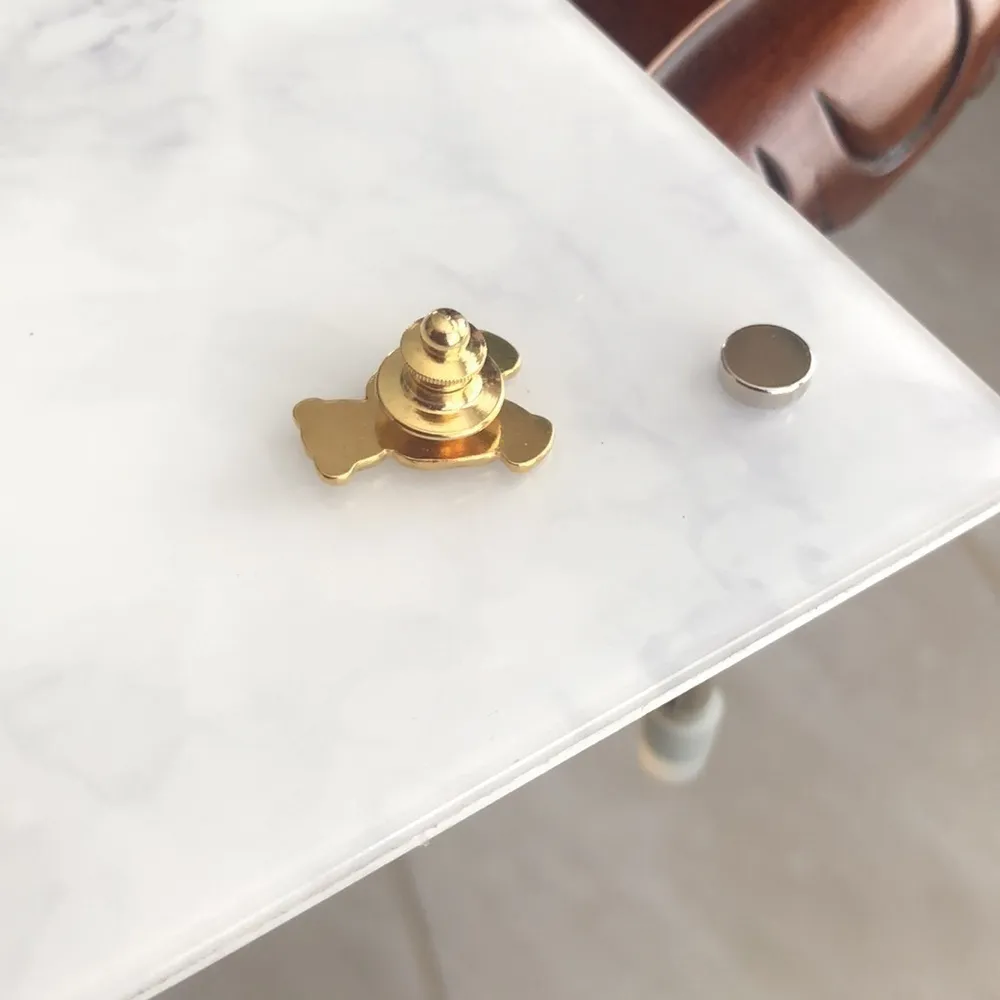 Vintage Bear Pin - Image 2