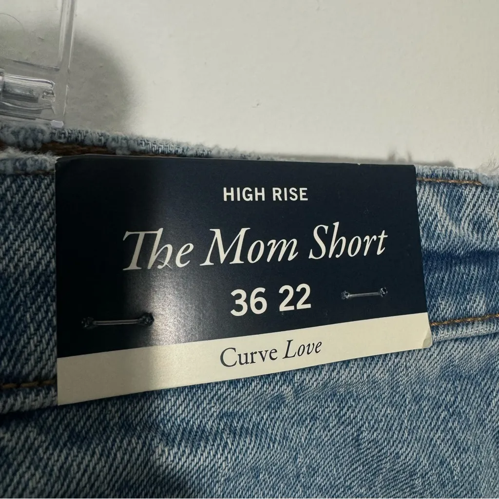 NWT Abercrombie & Fitch Curve Love High Rise Mom Shorts Blue Size‎ 22 Plus - Image 4