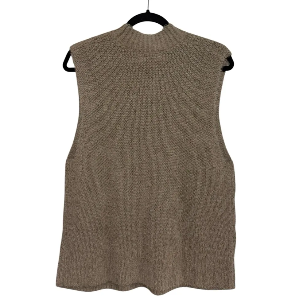 NWT Old Navy Mockneck Eyelash Sweater Tank in Sedimentary - Size XL Tall - Image 2